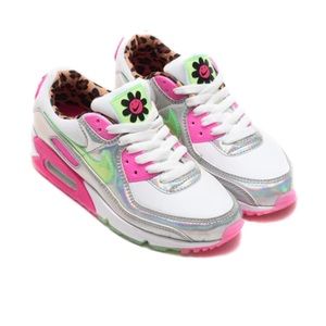 COPY - Women’s Nike Air Max size 9